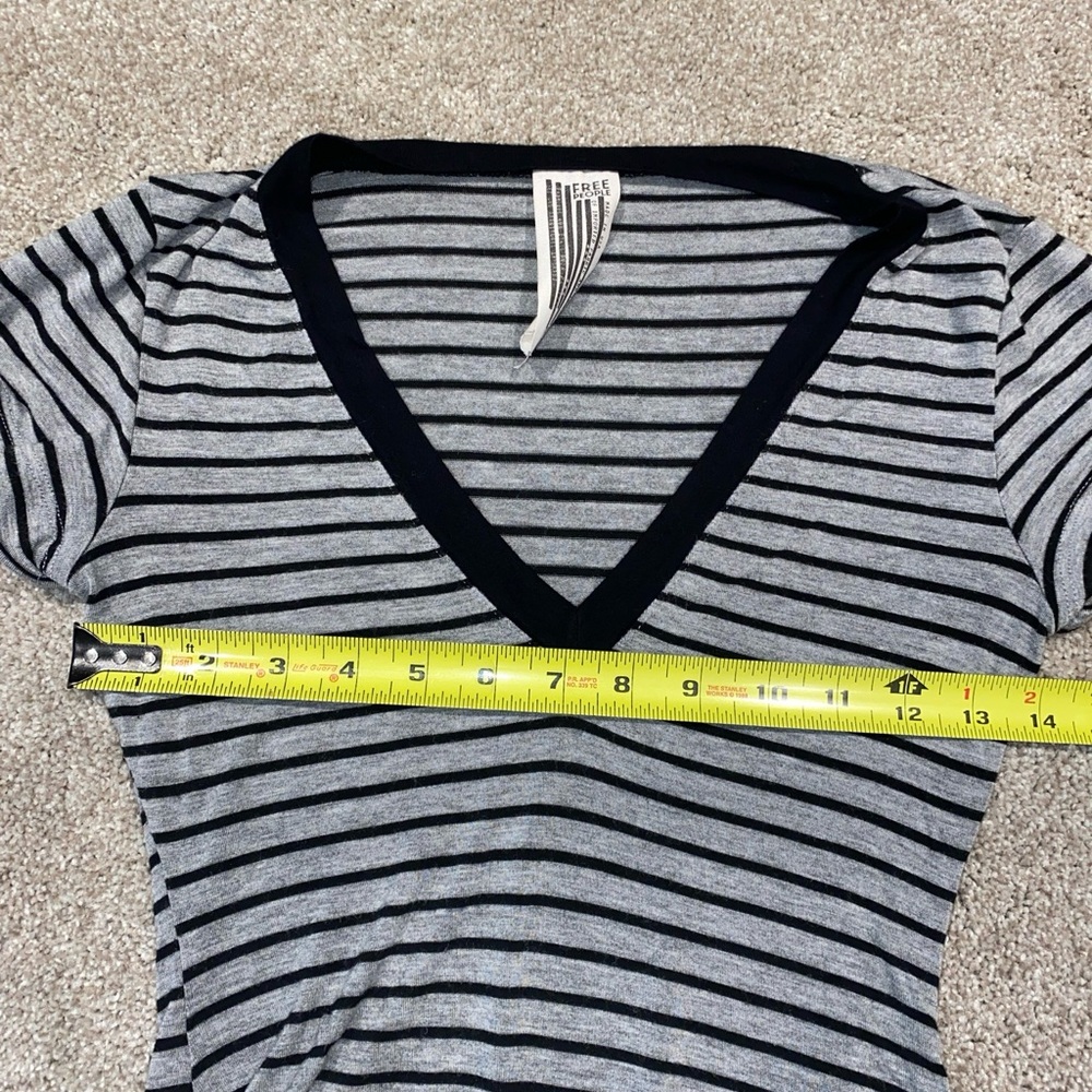 Free People Me Oh My Black & Grey Striped V-Neck Jersey Stretch Bodysuit Size XS - Picture 5 of 8